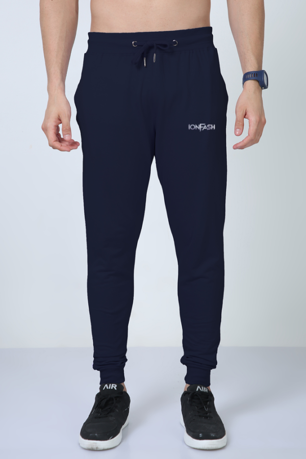 Men Maroon Jogger - Image 3