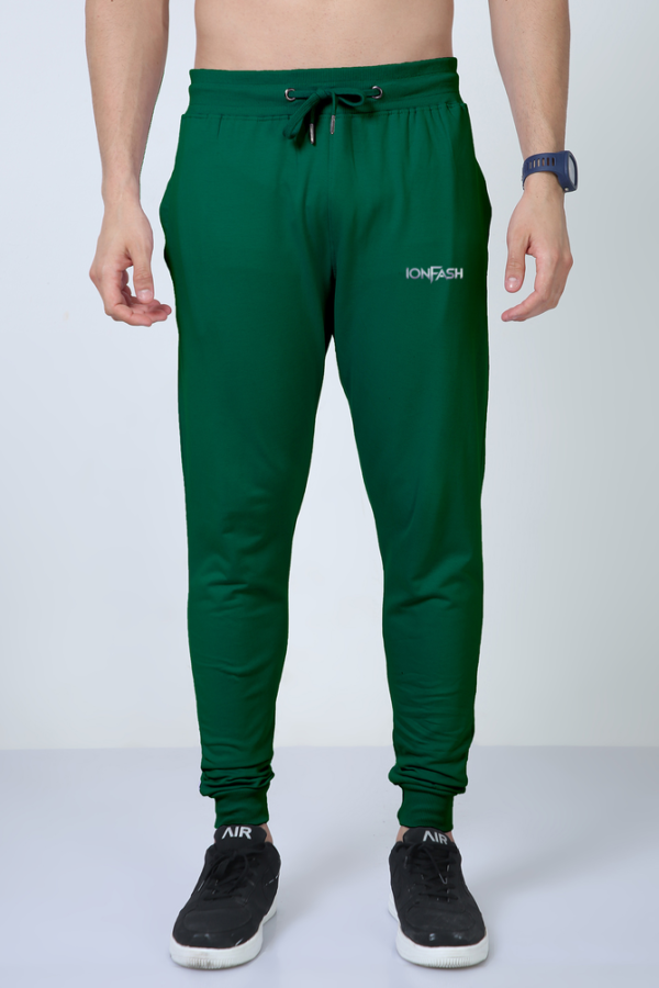 Men Maroon Jogger - Image 2